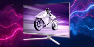 Philips Evnia 32M2N8900: monitor QD-OLED 4K per gamer esigenti